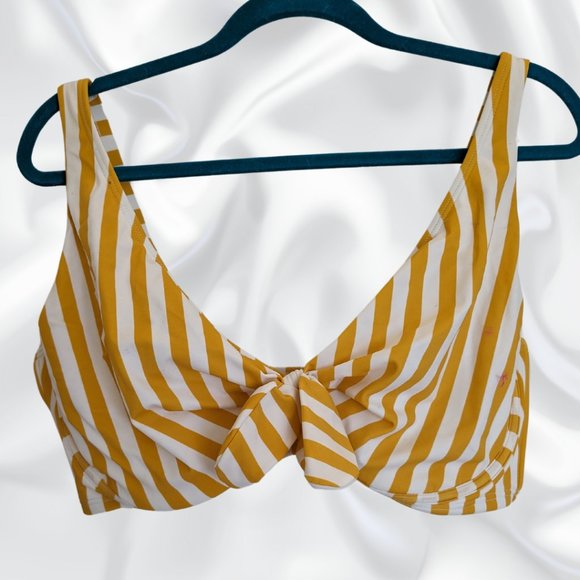 Gabifresh Blondie Tie Bikini Top - Picture 1 of 2